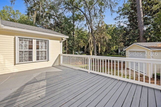 Building Photo - 65 River Tree Cir