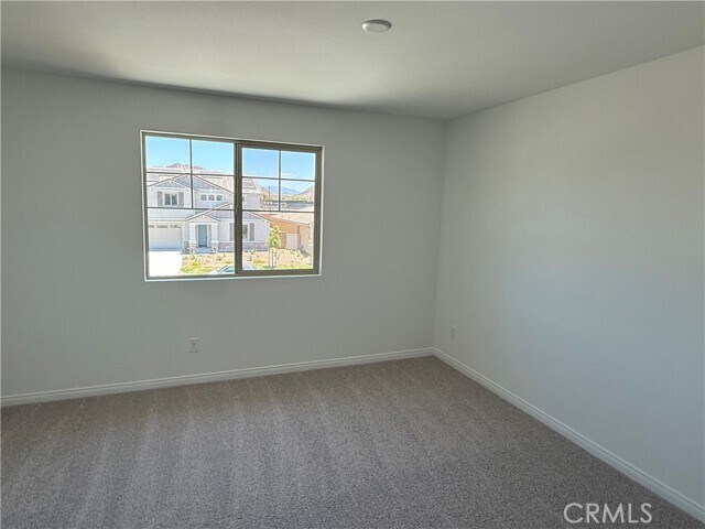 Building Photo - 4470 Hickory Ct