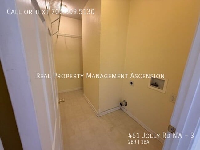 Building Photo - 461 Jolly Rd NW