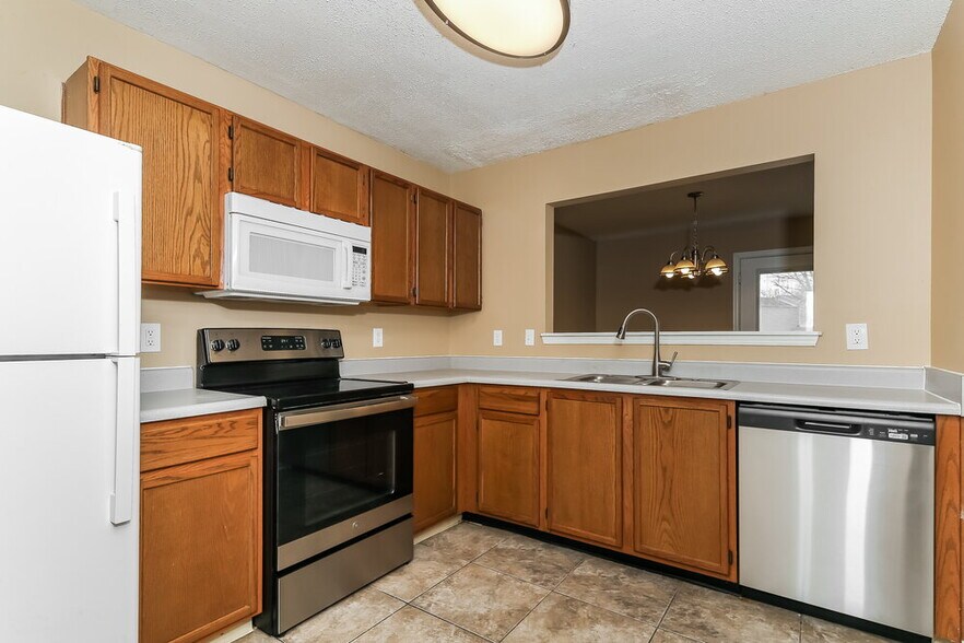 Building Photo - 2511 Redland Ln