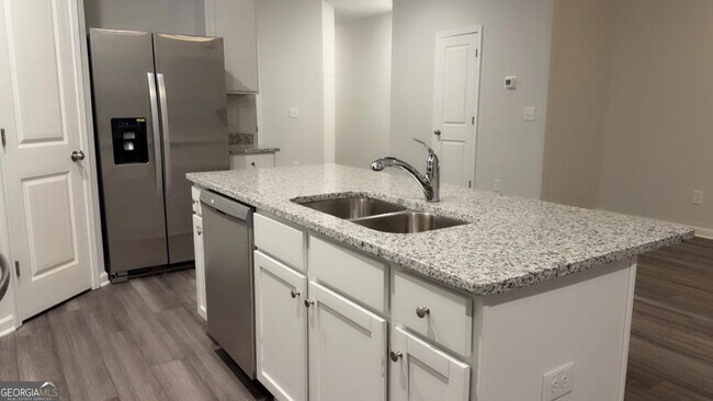 Building Photo - 122 Brexley Dr