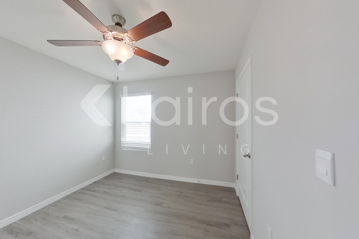 Building Photo - 8584 SW 44th Ct