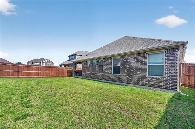 Building Photo - 10121 High Grade Dr