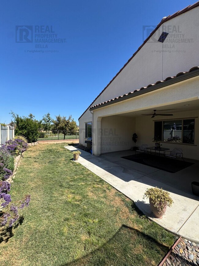 Building Photo - Stunning Menifee Retreat with Dream Kitchen, Spa-Like Primary Suite & Resort-Style Amenities