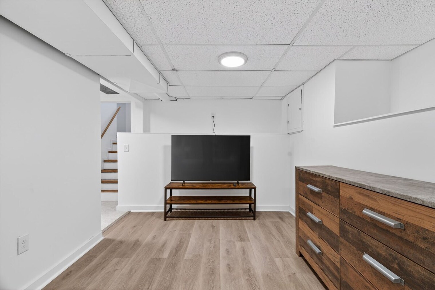 Building Photo - 444 Rosedale Terrace