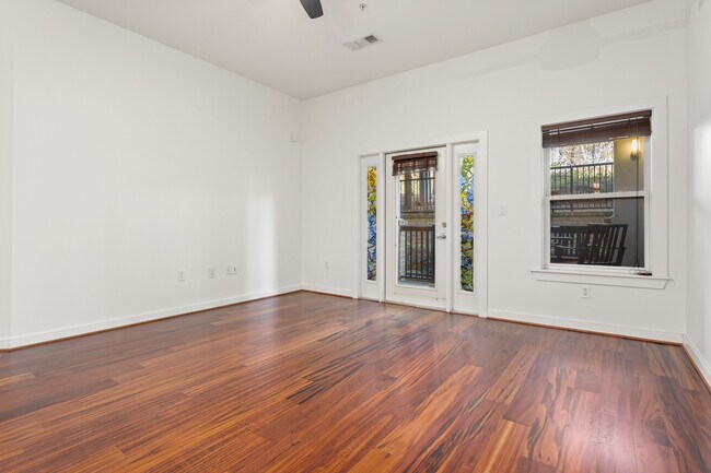 Building Photo - 870 Inman Vlg Pkwy NE