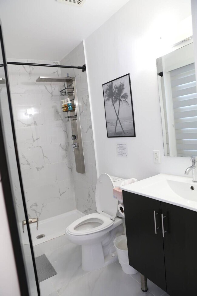 Building Photo - 259 SW 259th Way