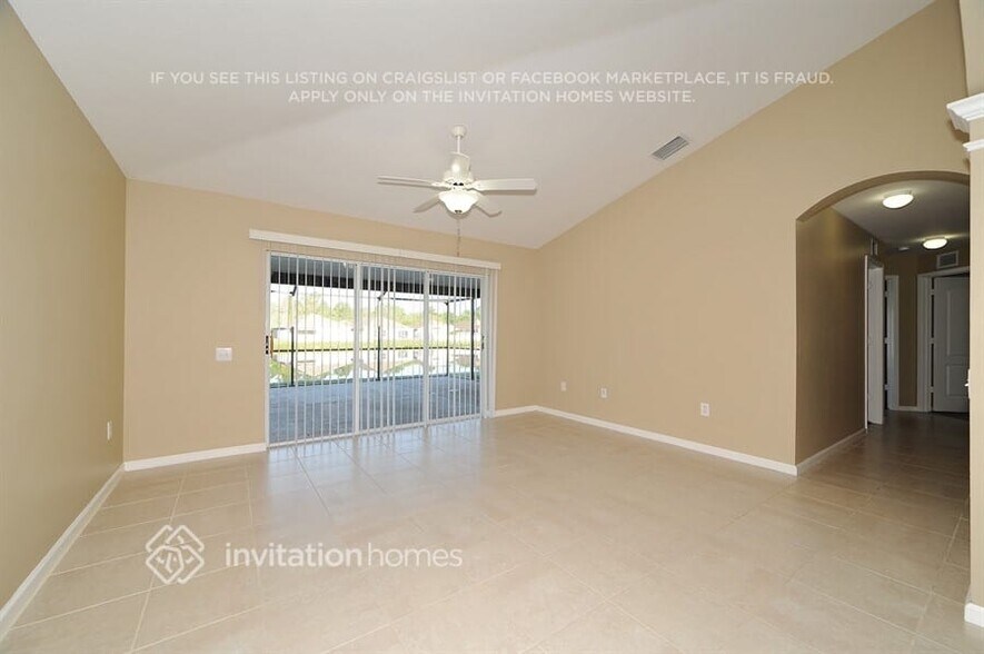 Building Photo - 25401 Lexington Oaks Blvd