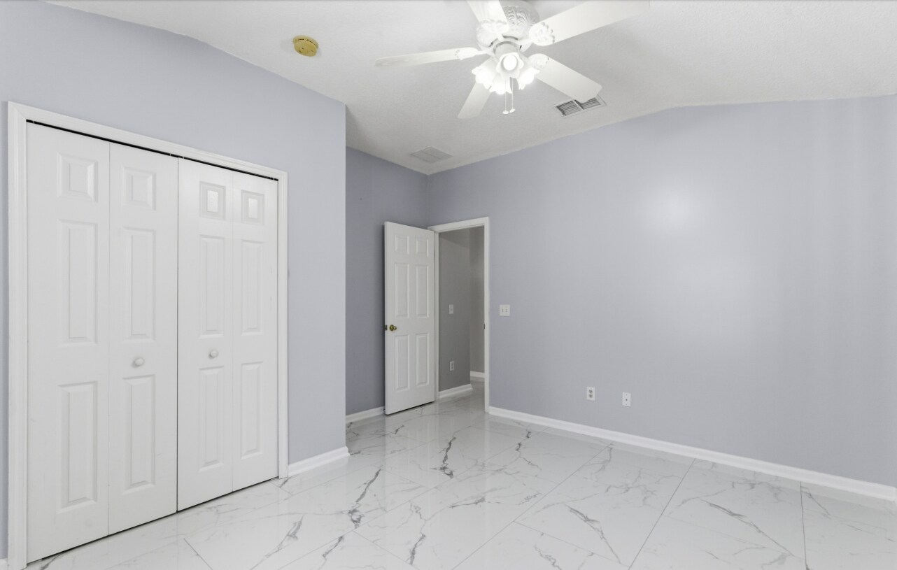 Building Photo - 14626 Falling Waters Dr