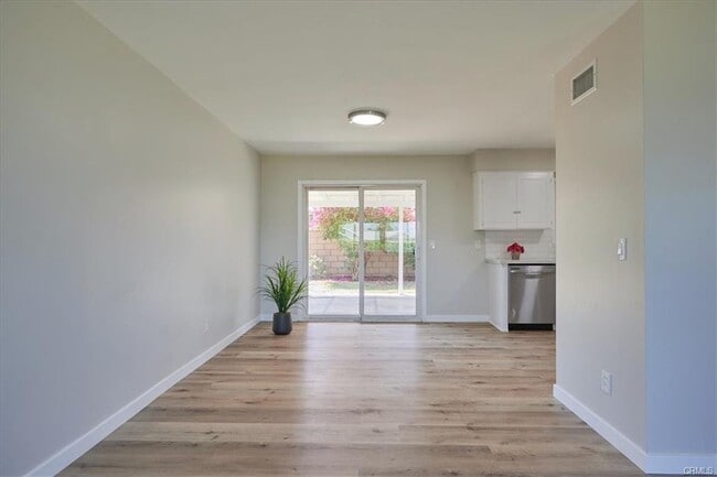 Building Photo - 786 Glenshaw Dr