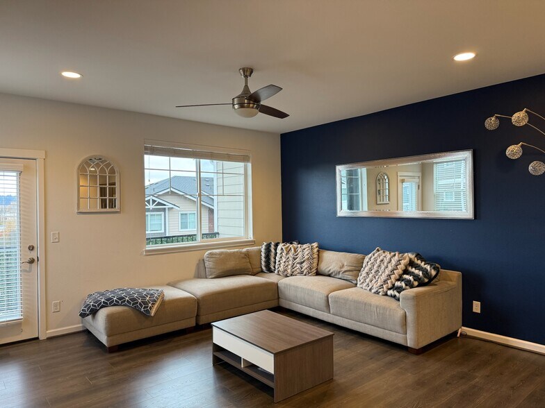 Building Photo - 22328 88th Ave S