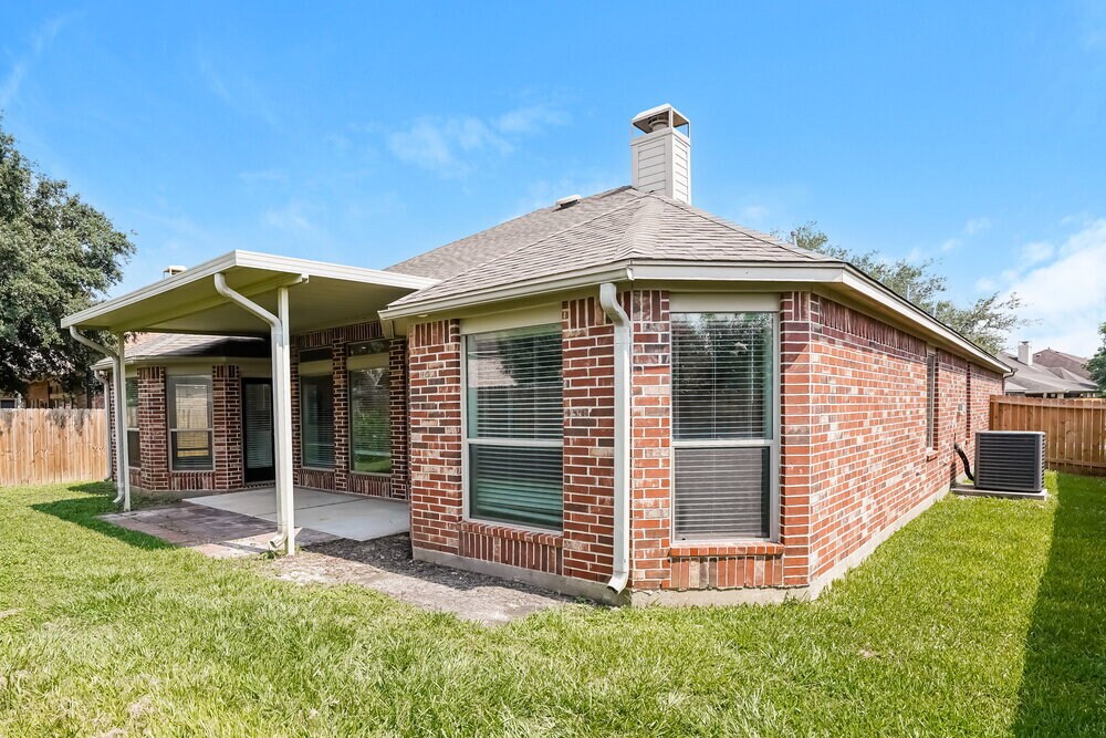 Building Photo - 5403 Belvedere Dr
