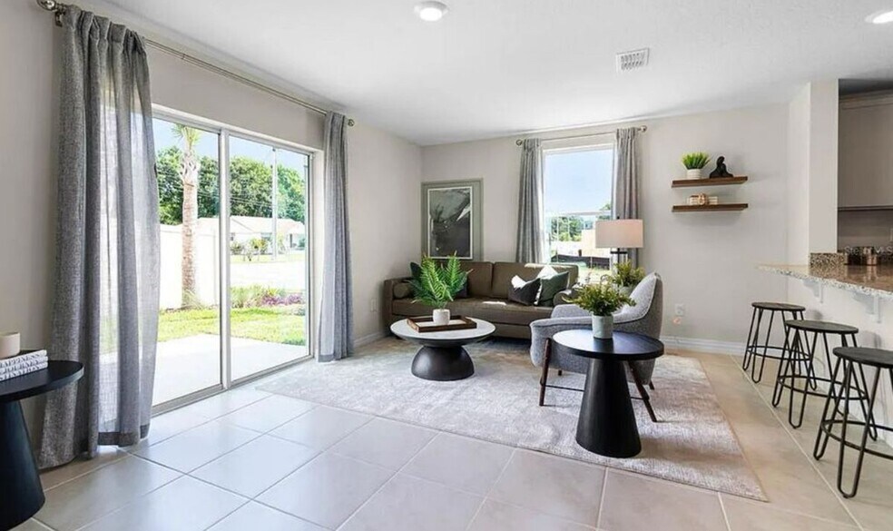 Building Photo - 528 Zinfandel Dr