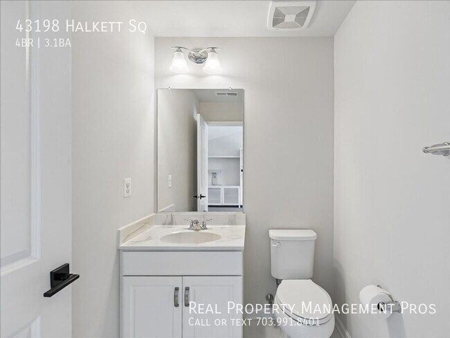 Building Photo - 43198 Halkett Sq