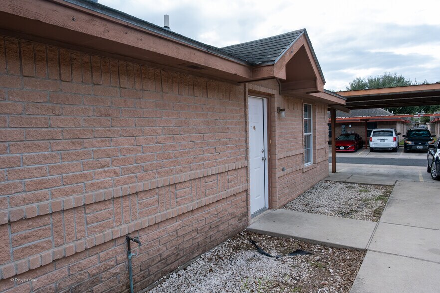 Building Photo - 1519 Orlando St