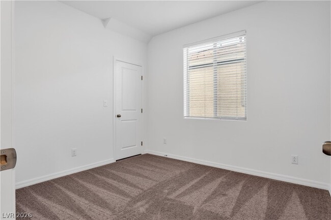 Building Photo - 5772 Avondale Rise Wy