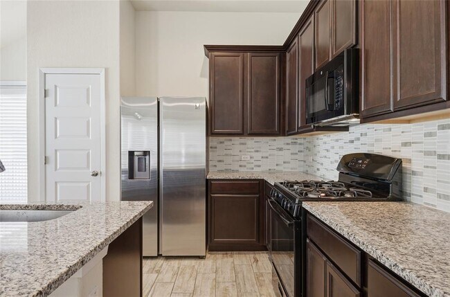 Building Photo - 2800 Joe Dimaggio Blvd