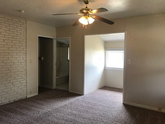 Building Photo - 3 Bdrm, 1 Bath Plus Bonus Room! Heart of Yelm! Fully Fenced Yard!