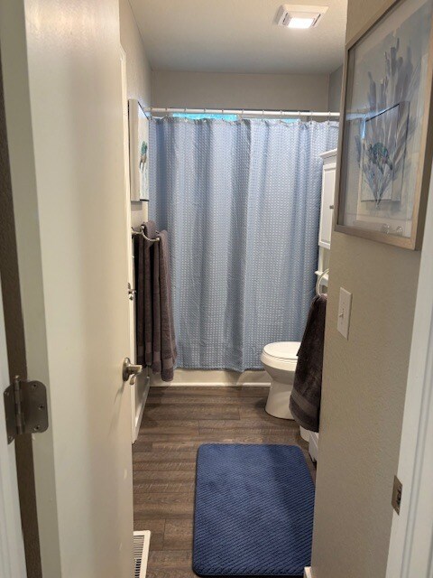 Building Photo - 403 Tynan Dr