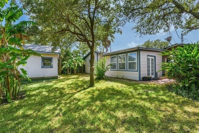 Building Photo - 22 Lyncrest Dr