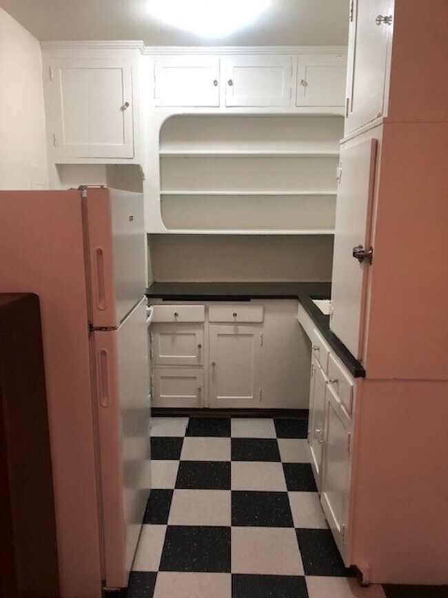 Interior Photo - Republican
