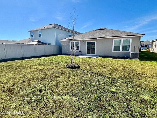 Building Photo - 12659 European Beech Rd