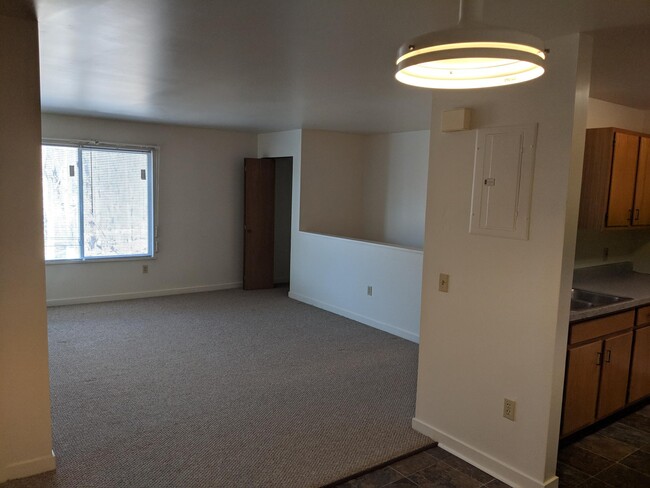 Building Photo - 407 Abbottstown St