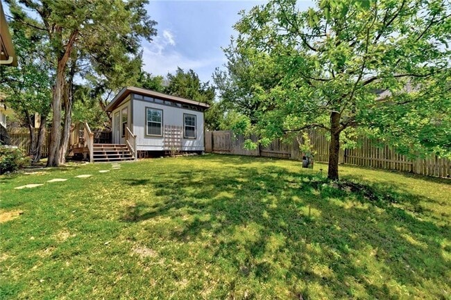 Building Photo - 16005 Cinca Terra Dr
