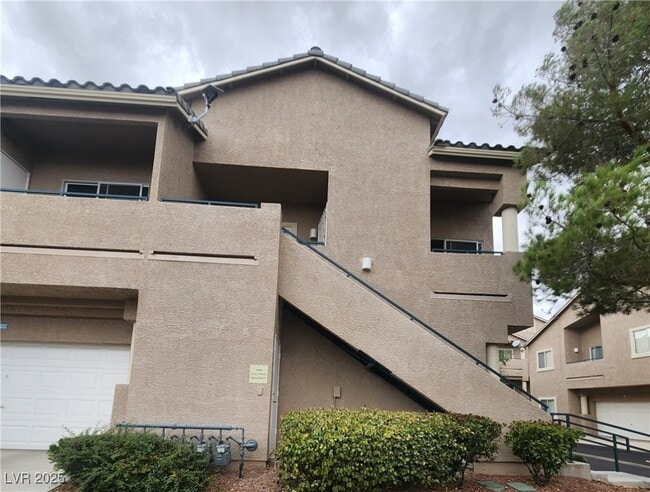 Building Photo - 2053 Quartz Cliff St
