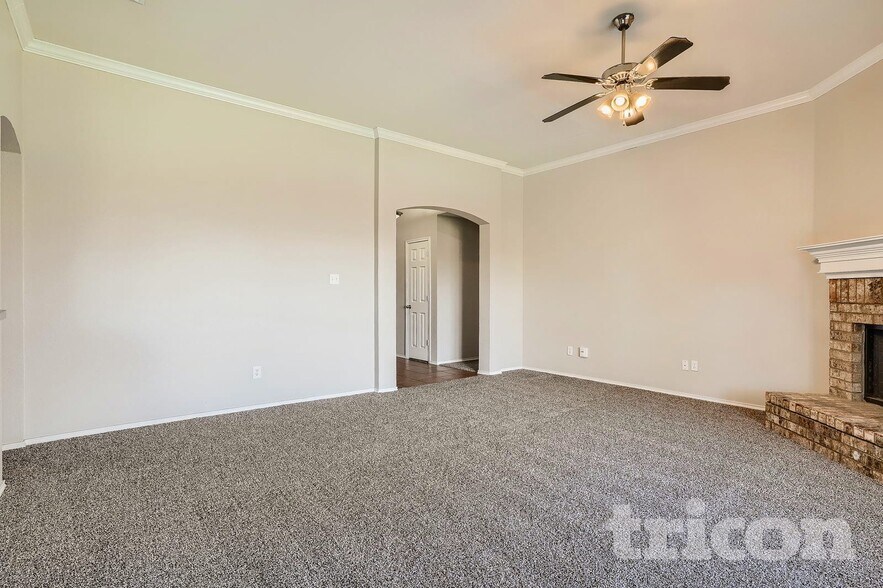 Building Photo - 934 Benjamin Dr