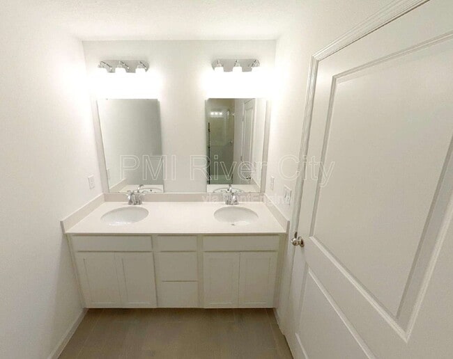 Building Photo - 347 Belfort Ct