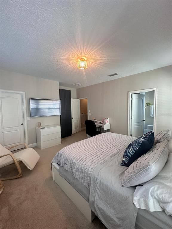 Building Photo - 15501 Honeybell Dr