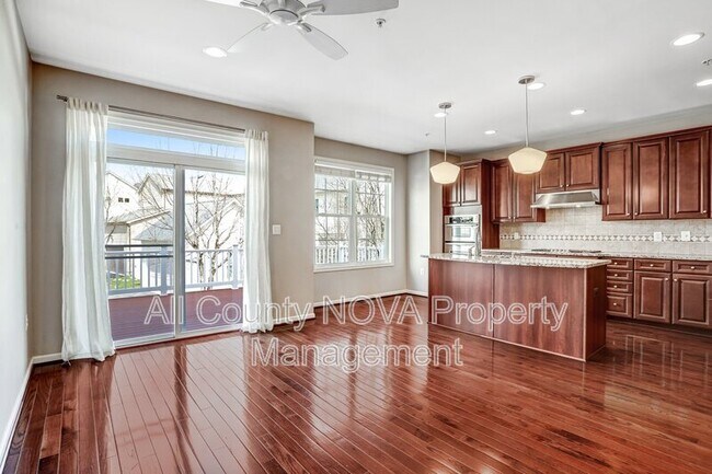 Building Photo - 1609 Poplar Run Dr