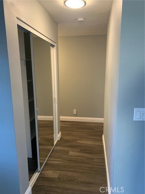 Building Photo - 4008 E Fernwood Ave