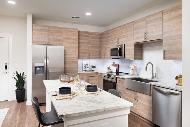 Building Photo - Now Leasing – Up to 6 Weeks Rent-Free
