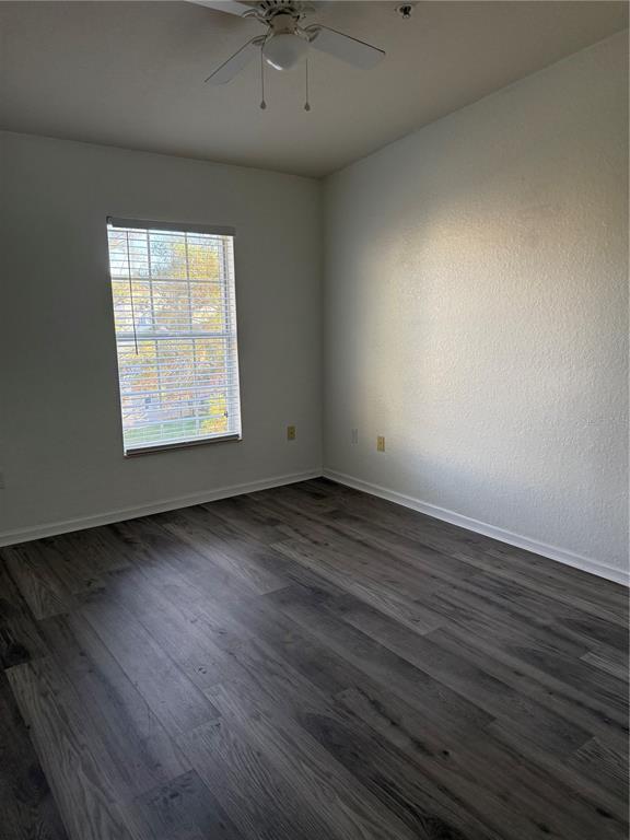 Building Photo - 3051 Greystone Loop