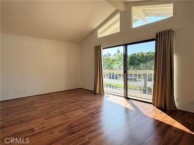 Building Photo - 4881 Royce Rd