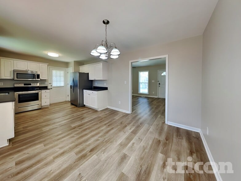 Building Photo - 4041 Mackinac Island Ln