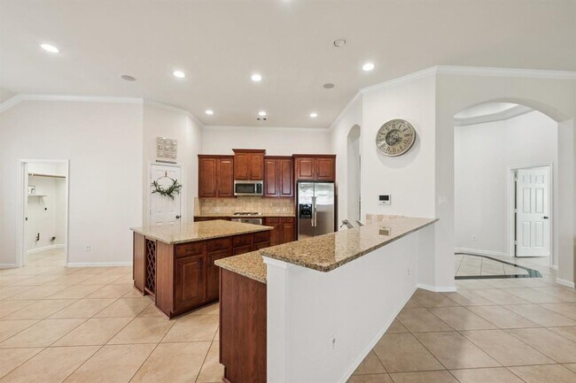 Building Photo - 28623 Hunters Shore Dr