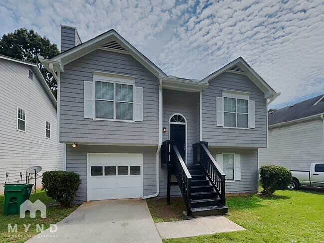 Building Photo - 3708 Oakwood Manor