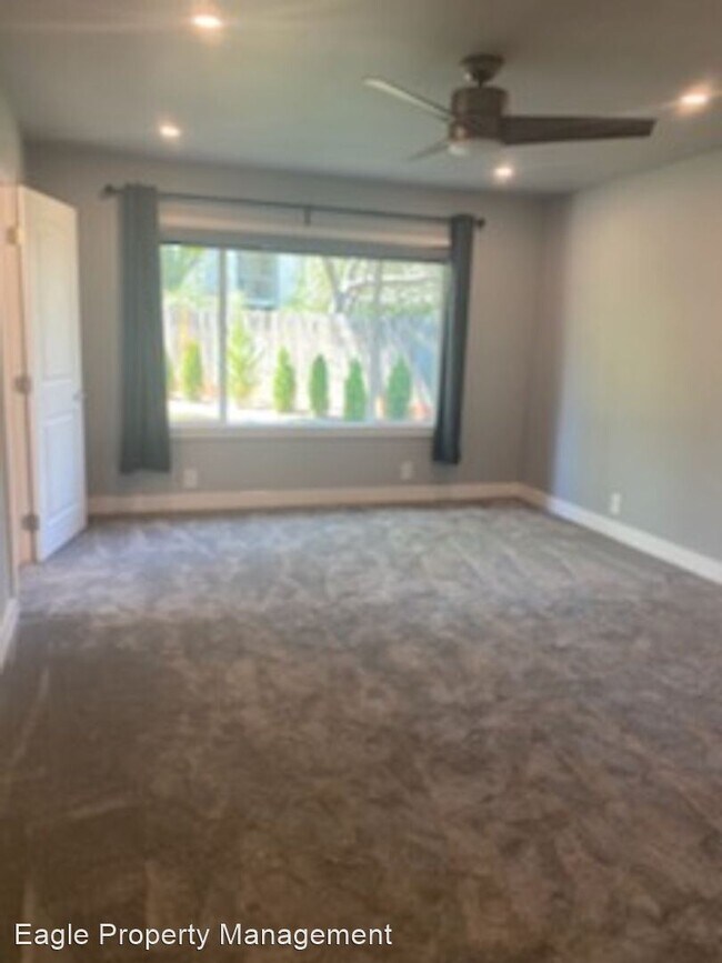 Building Photo - 3 br, 2 bath House - 3604 Sean Dr