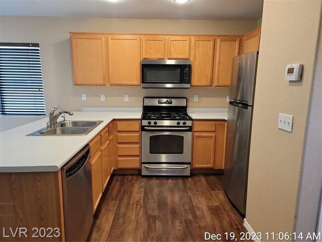 Building Photo - COMING SOON - Ready no later than the beginning of March!