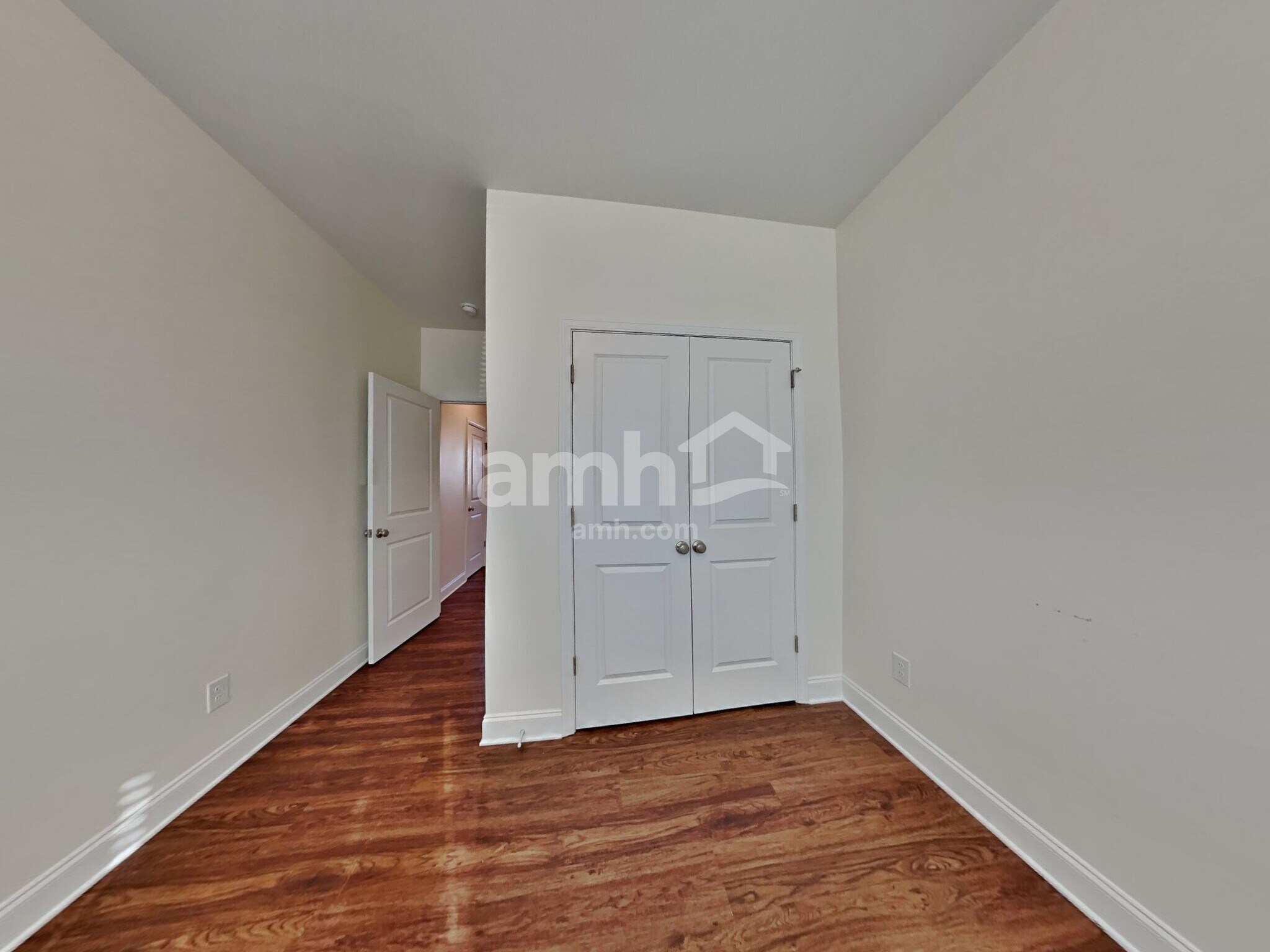 Building Photo - 145 Twin River Dr