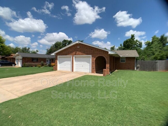 Primary Photo - 5809 NW 62nd St