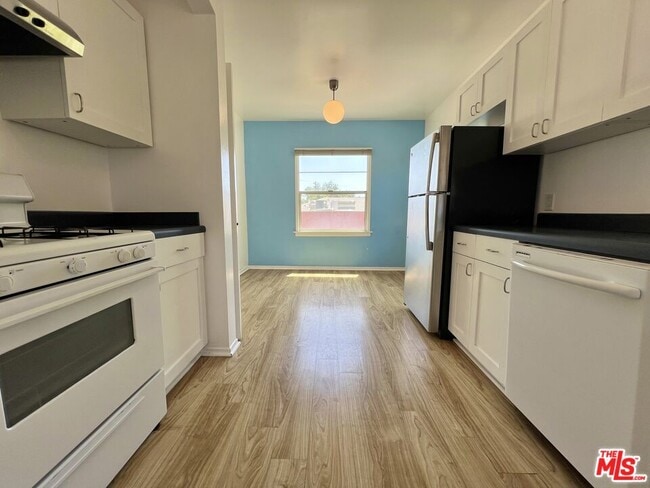 Building Photo - 2513 Euclid St