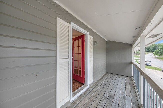 Building Photo - 2456 N Brophy Cir
