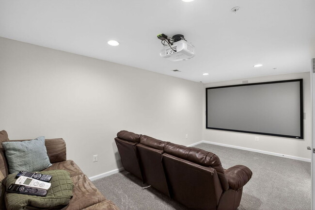 Building Photo - 108 Pollen Dr