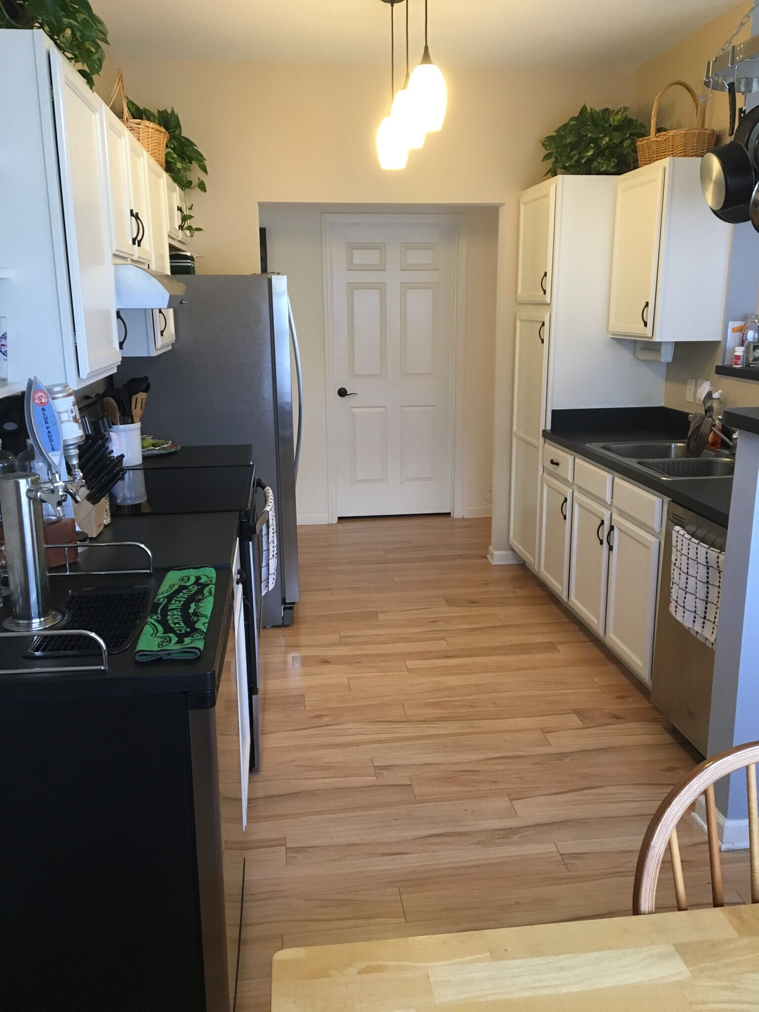 Building Photo - 64 Clingman Ave