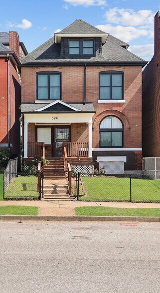 Building Photo - 5237 Enright Ave