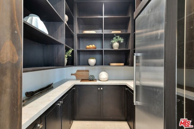 Building Photo - 3116 Elvido Dr